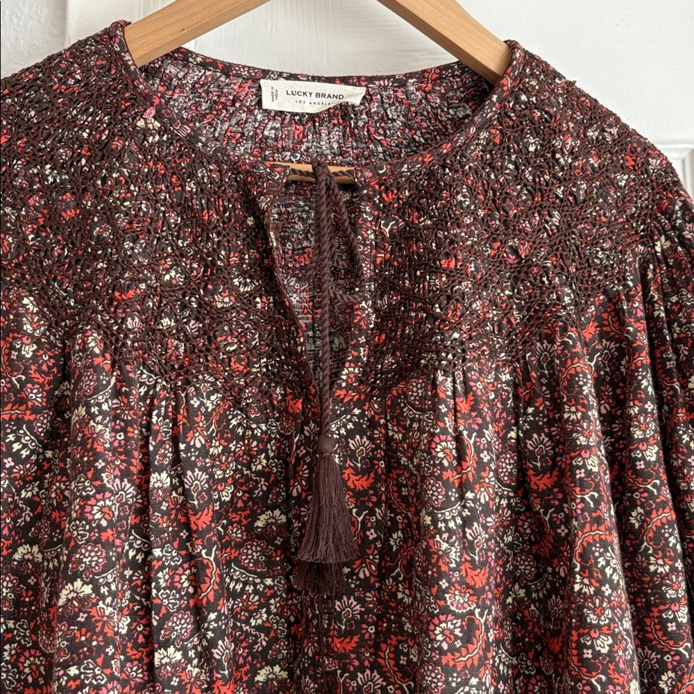 Lucky Brand Floral Printed Smocked Peasant Blouse Top - Picture 6 of 14